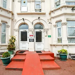 https://stratford-hotel-london.cambridgehotelsuk.com